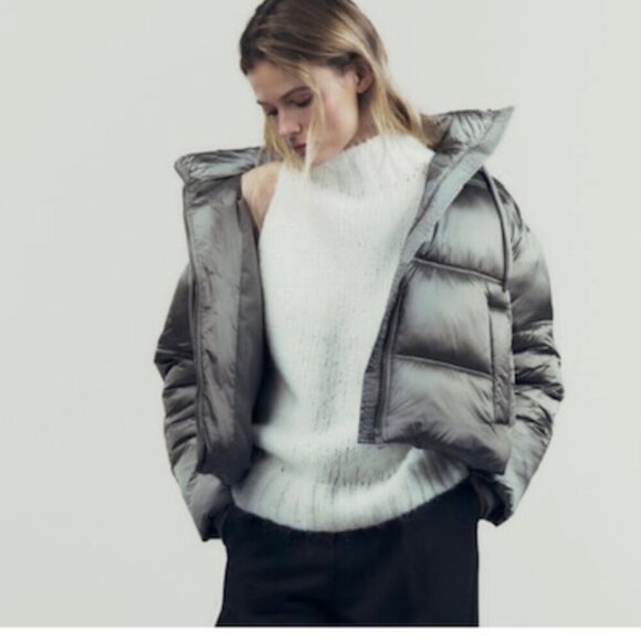 Zara Jackets & Blazers - ZARA Water Repellent Hooded Quilted Jacket in Gray – Size XS – NWOT
